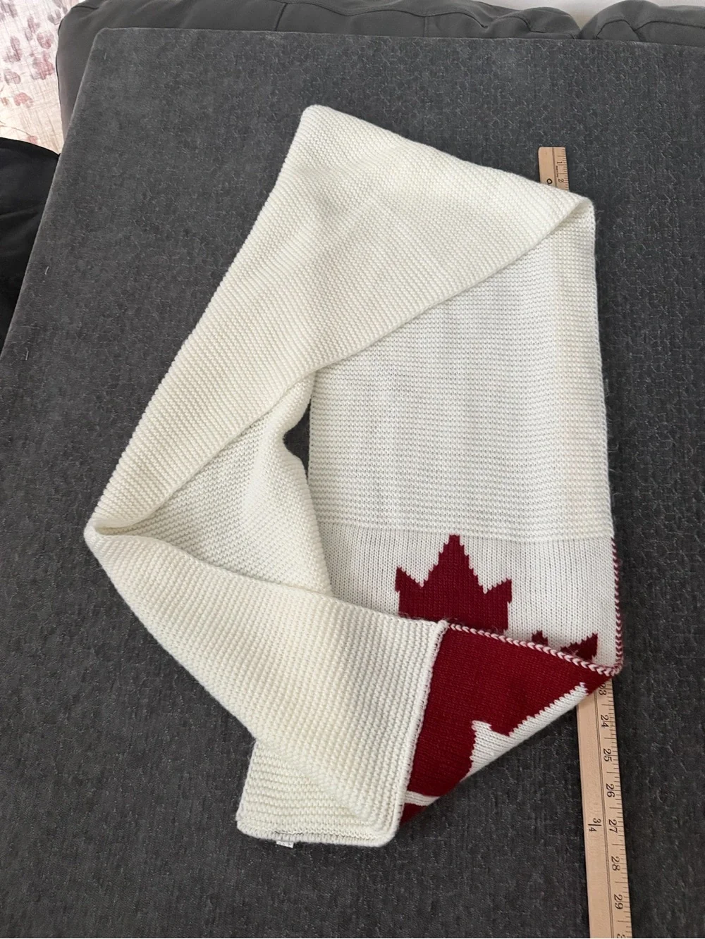 unisex cream red